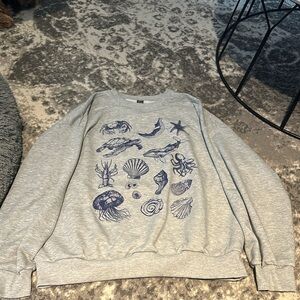 SHEIN Women’s Crewneck